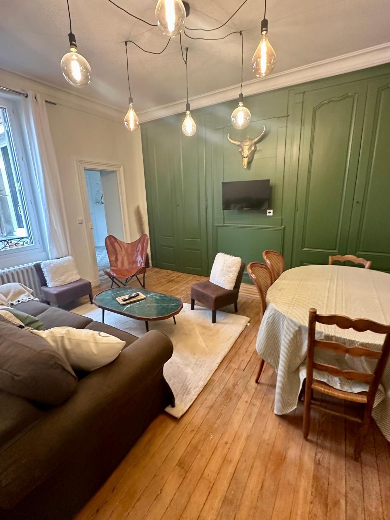Apartment Le Sauvage - 7 Personnes - Gare - Bcla